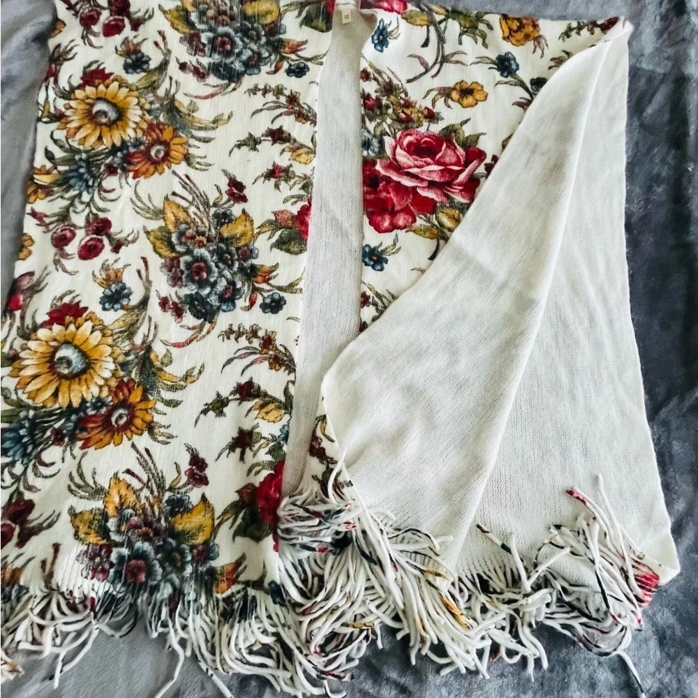EUC Anthropologie Marseille Floral Fringed Kimono Poncho Shawl O/S Boho Western - Picture 12 of 15